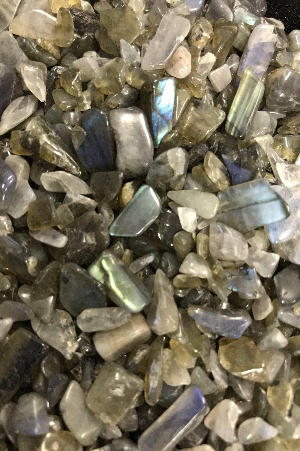 Labradorite Crystal Chips - Dusty Rose Essentials